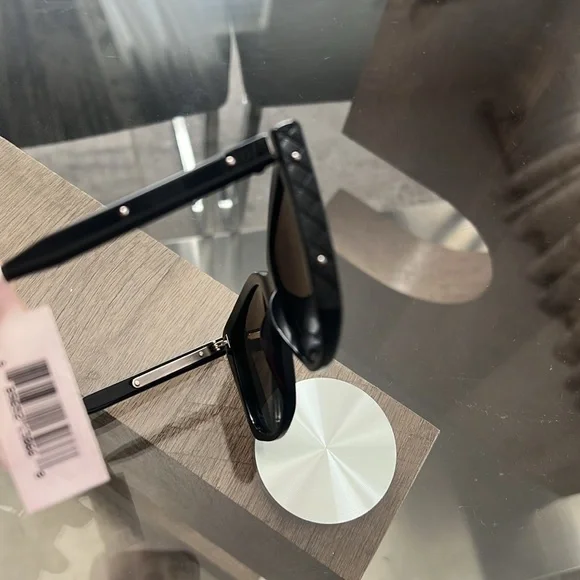 NEW Bottega Veneta BV0182S Sunglasses in Black, EXCELLENT! Retail $510